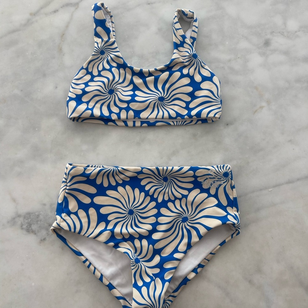 Seaesta Surf Girls wavy floral two piece